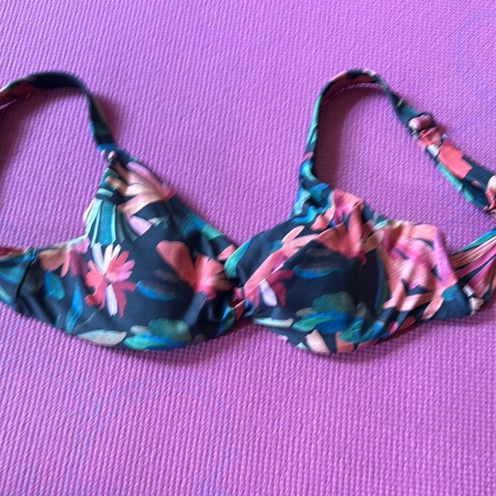 Title Nine swimsuit top